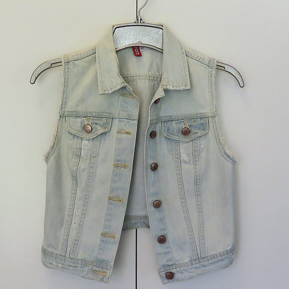 Light Blue Jean Vest Distressed Divided H&M - Picture 1 of 13